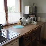 U Vaclava - 7 Minut Od Letiste Vaclava Havla - Parkovani Zdarma Apartment Knezeves (Prague-West)
