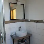 U Vaclava - 7 Minut Od Letiste Vaclava Havla - Parkovani Zdarma Apartment