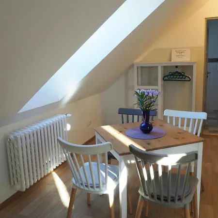 U Vaclava - 7 Minut Od Letiste Vaclava Havla - Parkovani Zdarma * Kněževes