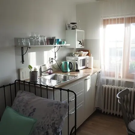 U Vaclava - 7 Minut Od Letiste Vaclava Havla - Parkovani Zdarma Daire *