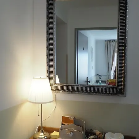 Daire U Vaclava - 7 Minut Od Letiste Vaclava Havla - Parkovani Zdarma Kněževes
